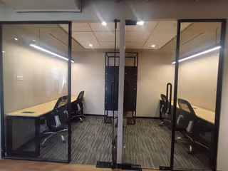 50 Person Private Office