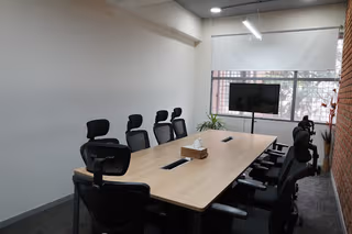 11 Person Private Office