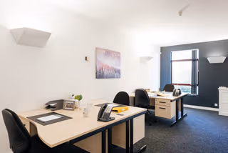 12 Person Private Office