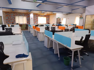 4 Person Private Office