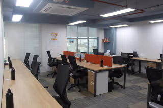 1 Person Coworking Desk