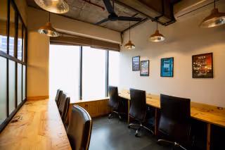5 Person Coworking Desk