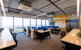 9 Person Private Office