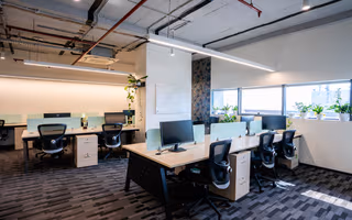 4 Person Private Office