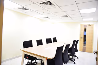 5 Person Private Office