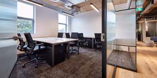 1 Person Coworking Desk