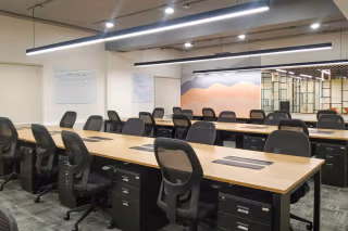 150 Person Private Office