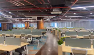 300 Person Managed Space