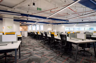 1 Person Private Office