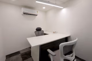1 Person Coworking Desk