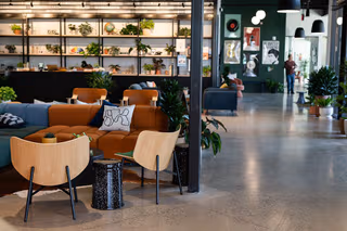 20 Person Coworking Desk