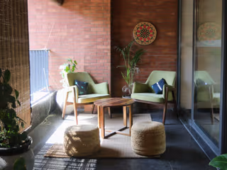 1 Person Coworking Desk
