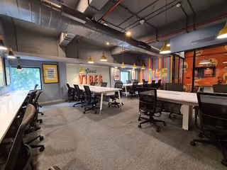 3 Person Coworking Desk