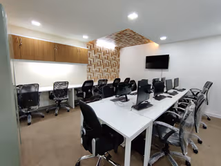 4 Person Coworking Desk