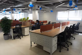 3 Person Coworking Desk