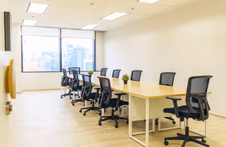 10 Person Private Office