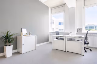 3 Person Private Office