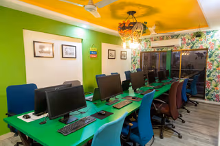 4 Person Private Office
