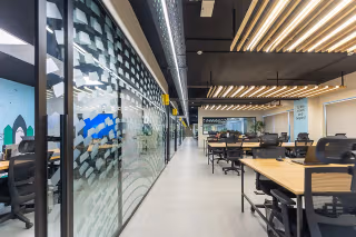 1 Person Coworking Desk