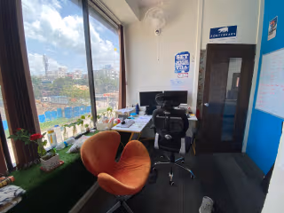 5 Person Coworking Desk