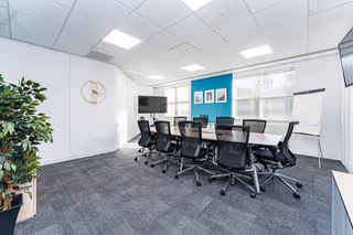 4 Person Coworking Desk