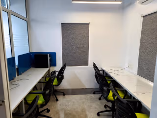 4 Person Private Office