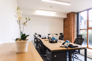 6 Person Private Office