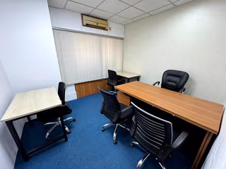 5 Person Private Office