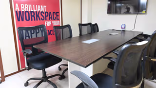 8 Person Coworking Desk