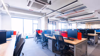 1 Person Coworking Desk