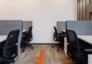 1 Person Coworking Desk