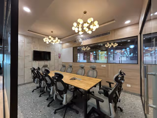 4 Person Coworking Desk