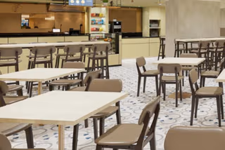 5 Person Coworking Desk