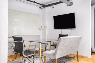 84 Person Private Office