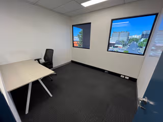 1 Person Private Office