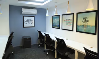 21 Person Private Office