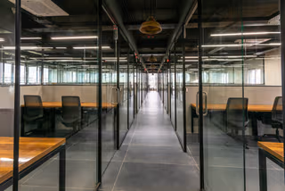 5 Person Private Office