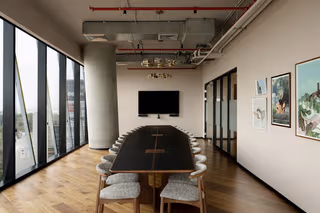 7 Person Private Office