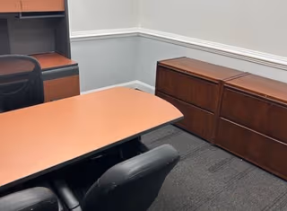 1 Person Private Office