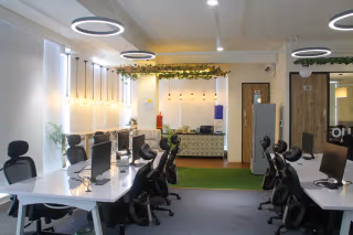 200 Person Private Office