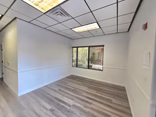 1 Person Private Office