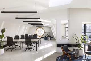 33 Person Private Office
