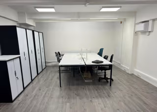 38 Person Private Office
