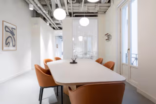 10 Person Private Office