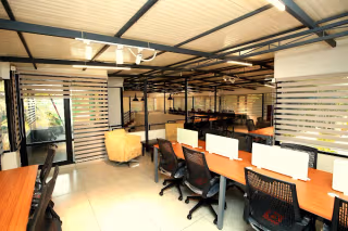 3 Person Coworking Desk