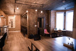 1 Person Private Office