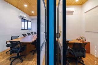 1 Person Private Office