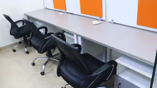 1 Person Coworking Desk