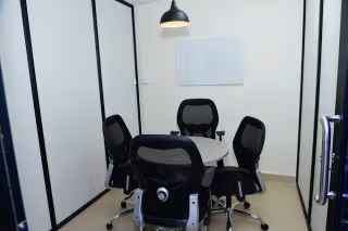 5 Person Coworking Desk