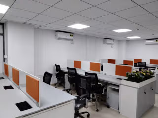 4 Person Coworking Desk